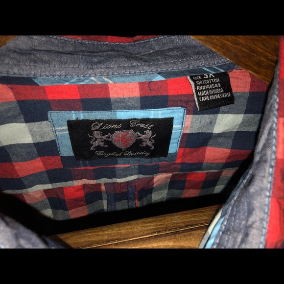 Lion’s Crest shirt - Picture 3 of 4